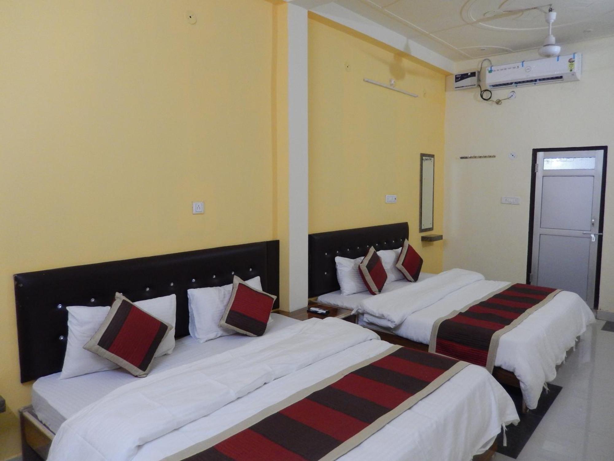 Ranthambhore Tiger Hut Sawai Madhopur Exterior photo